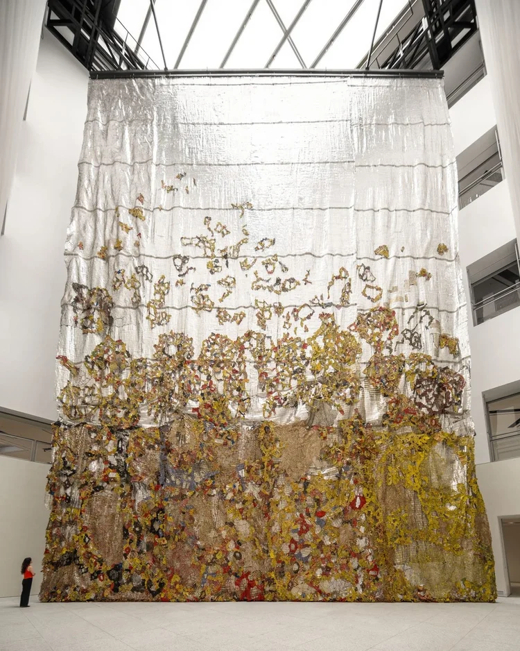 El Anatsui: After the Red Moon — project photograph 3
